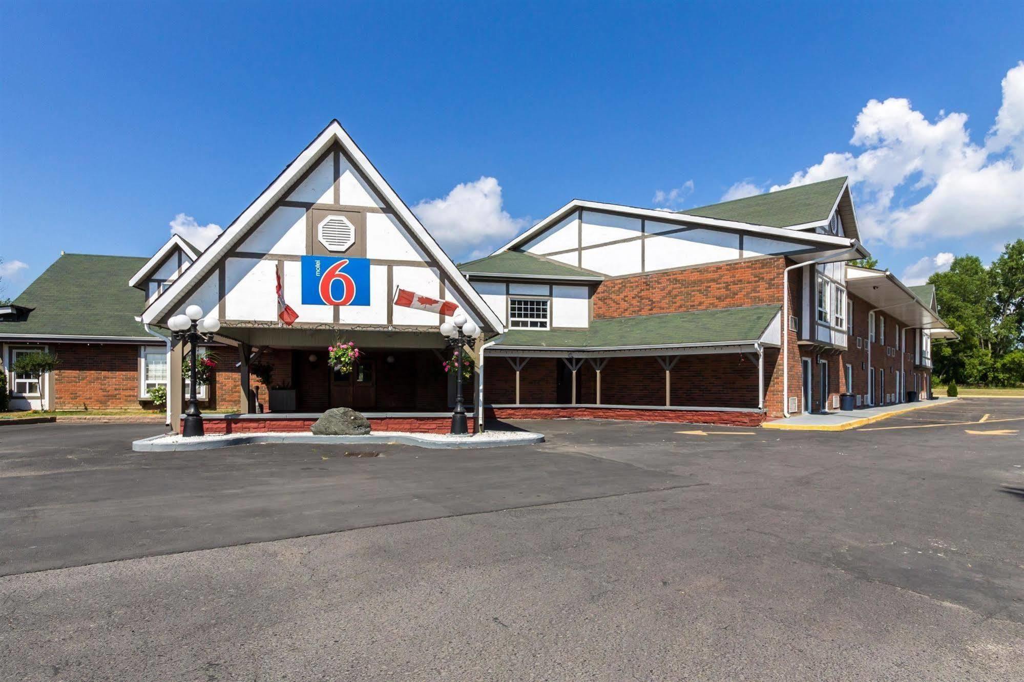 Motel 6-Trenton, On Buitenkant foto